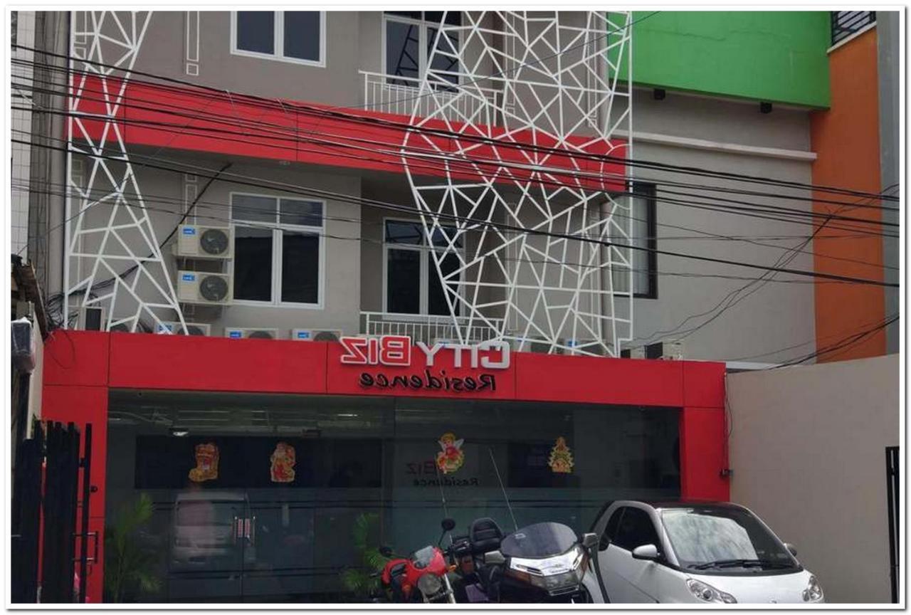 City Biz Residence Jakarta Exterior photo