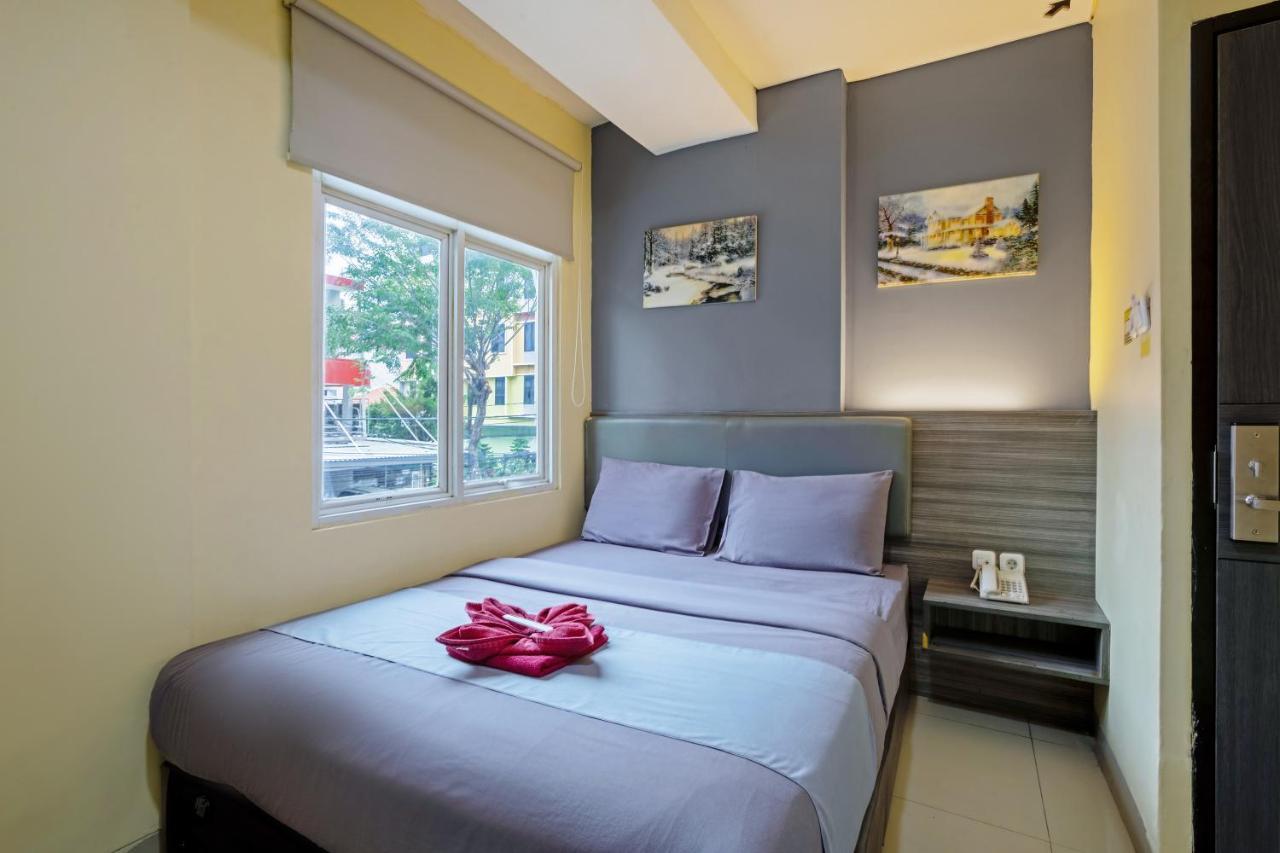 City Biz Residence Jakarta Exterior photo